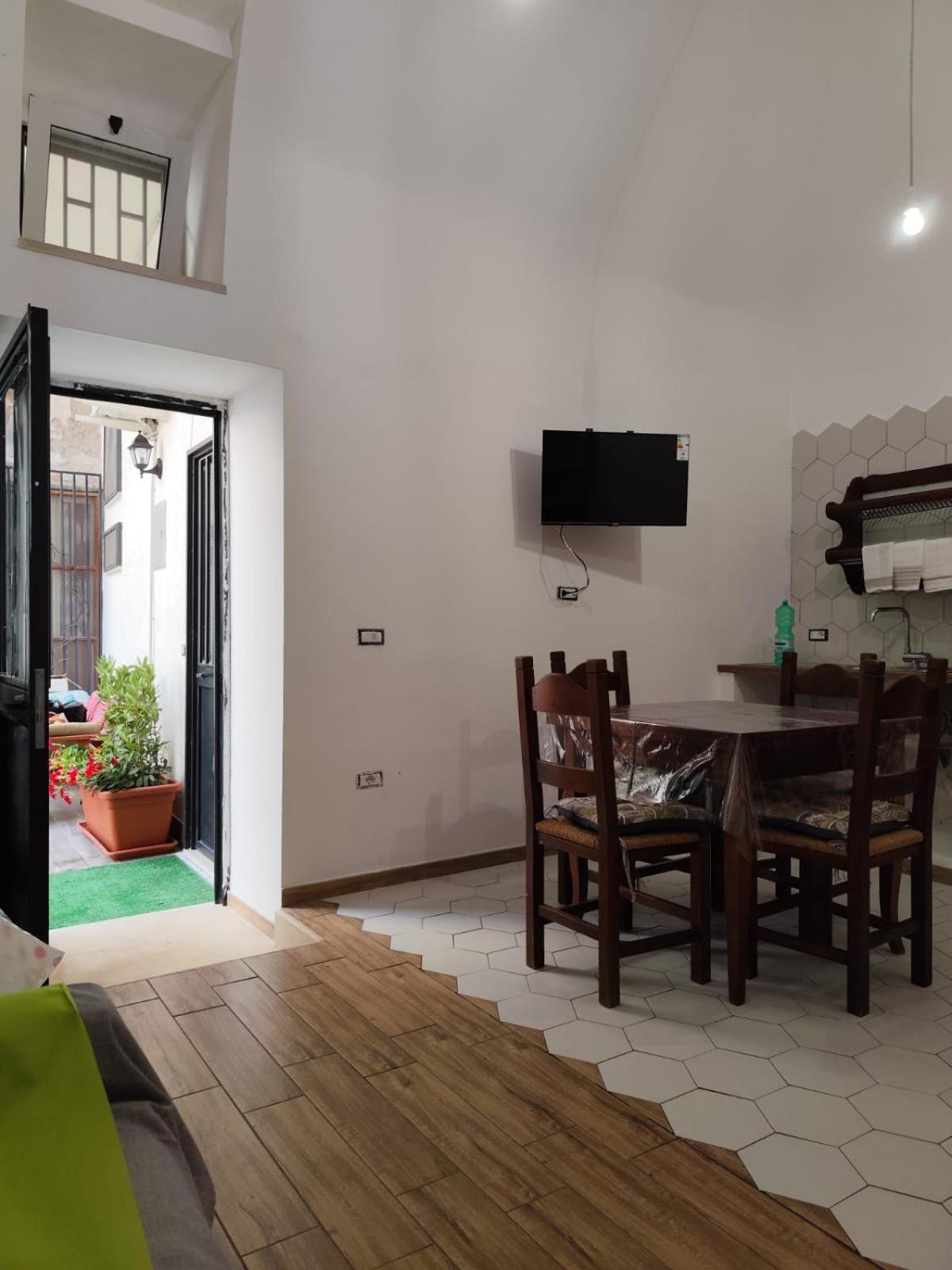 فندق Vicolo Stretto سكافاتي المظهر الخارجي الصورة